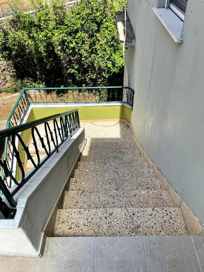 Marina's Spacious Family Apartment