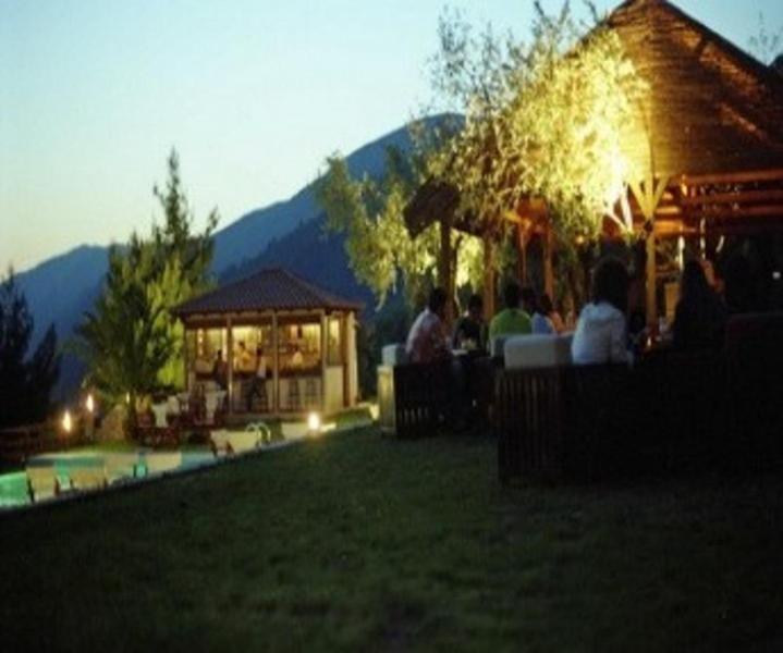 Hotel Yades Rovies