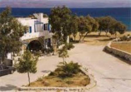 Studios Parian Blu Apartment Logaras