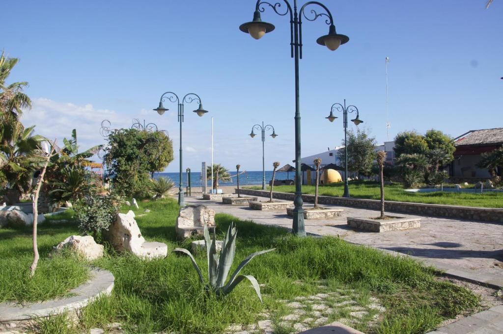 Thalassa Apartment *
