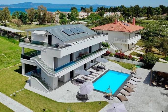 Guest house V Luxury Pefkochori