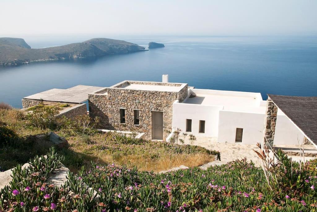 Dreamy Cycladic Luxury Summer 1 Villa Sotiras