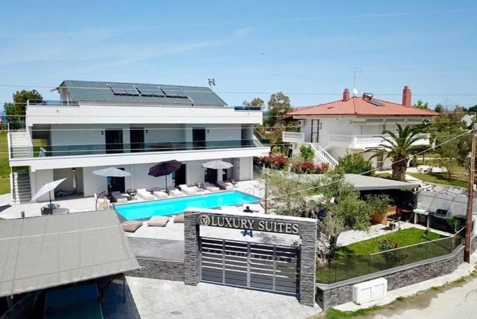 V Luxury Guest house