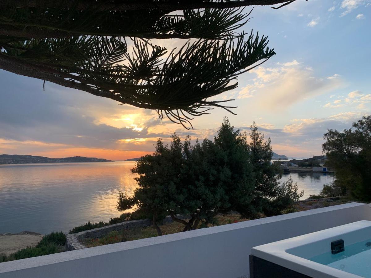 Eos Milos House