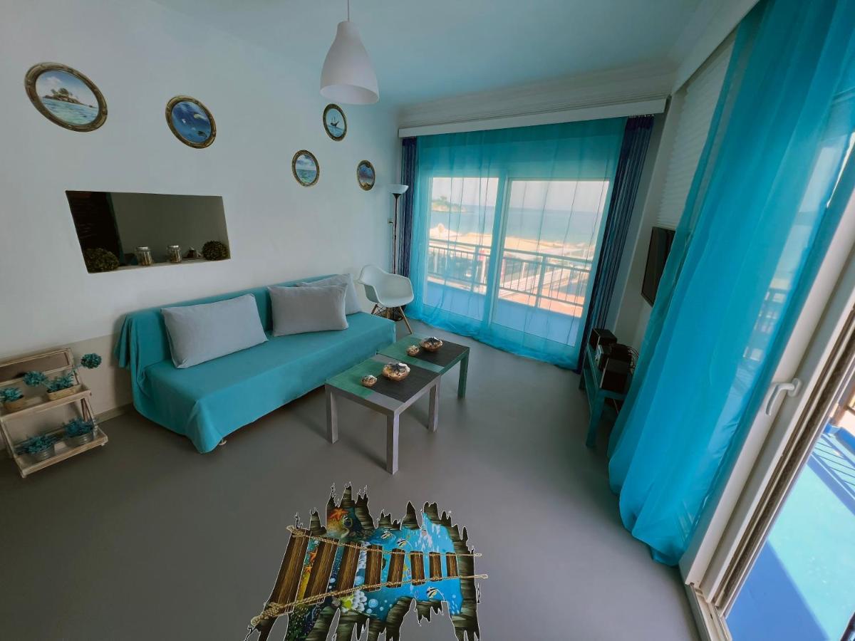 Apartment Upper Deck Apt.