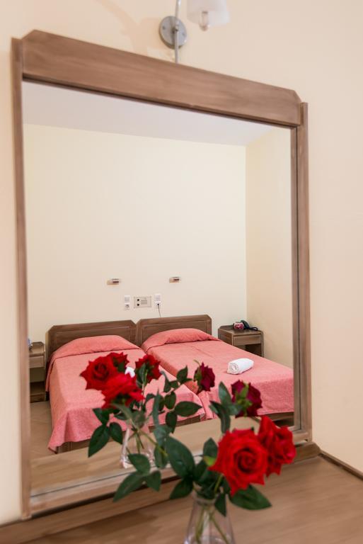 Daisy Aparthotel 2*