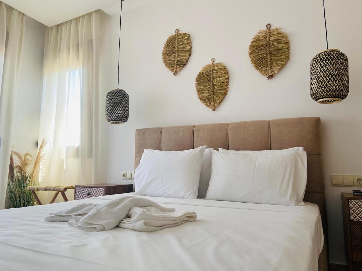 Summer Dreams Studios Apartment