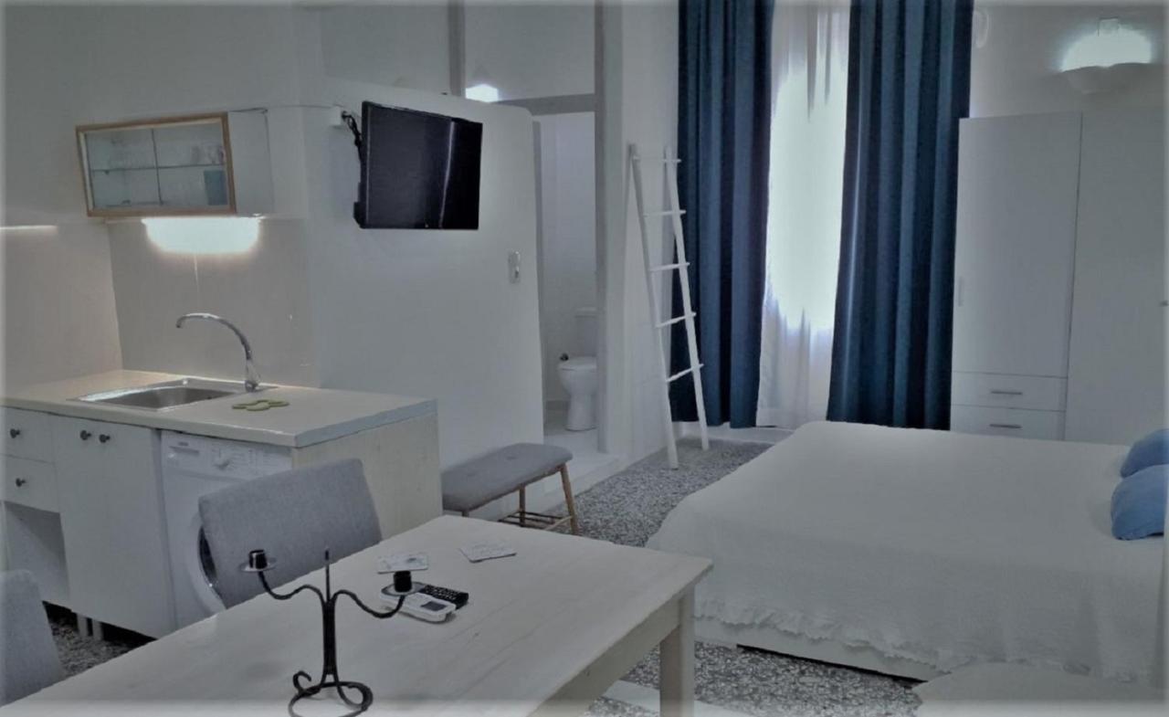 Stylish Studios *