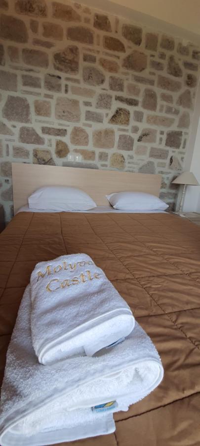 Molivos Castle Aparthotel