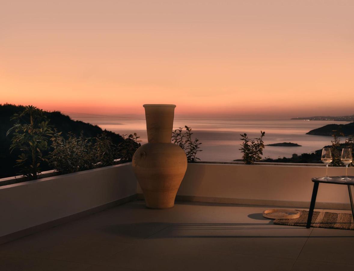 Apartment The Sall Complex A - Iconic Sea Views, By Zantewize