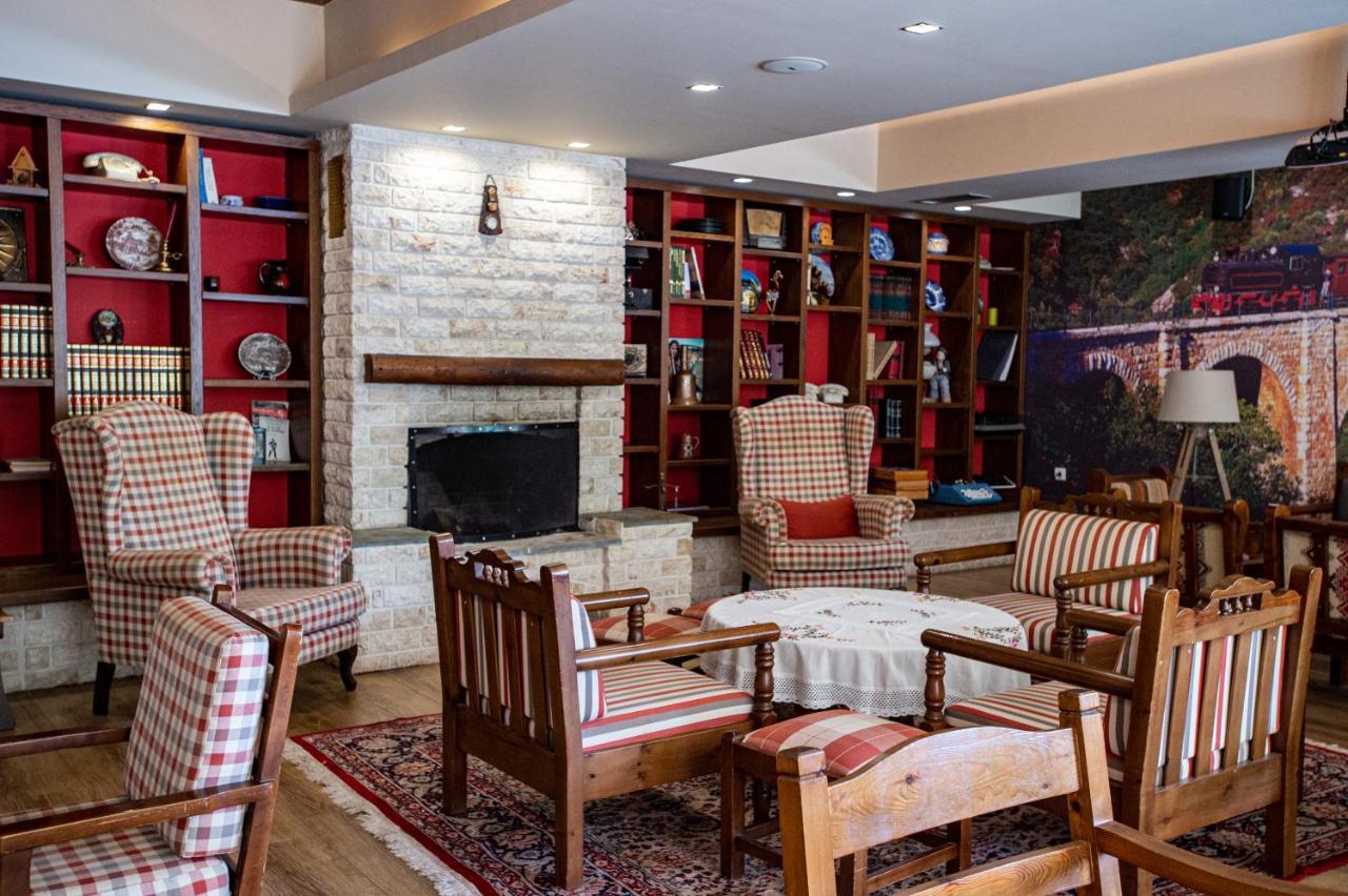Hotel Manthos Mountain & 4*