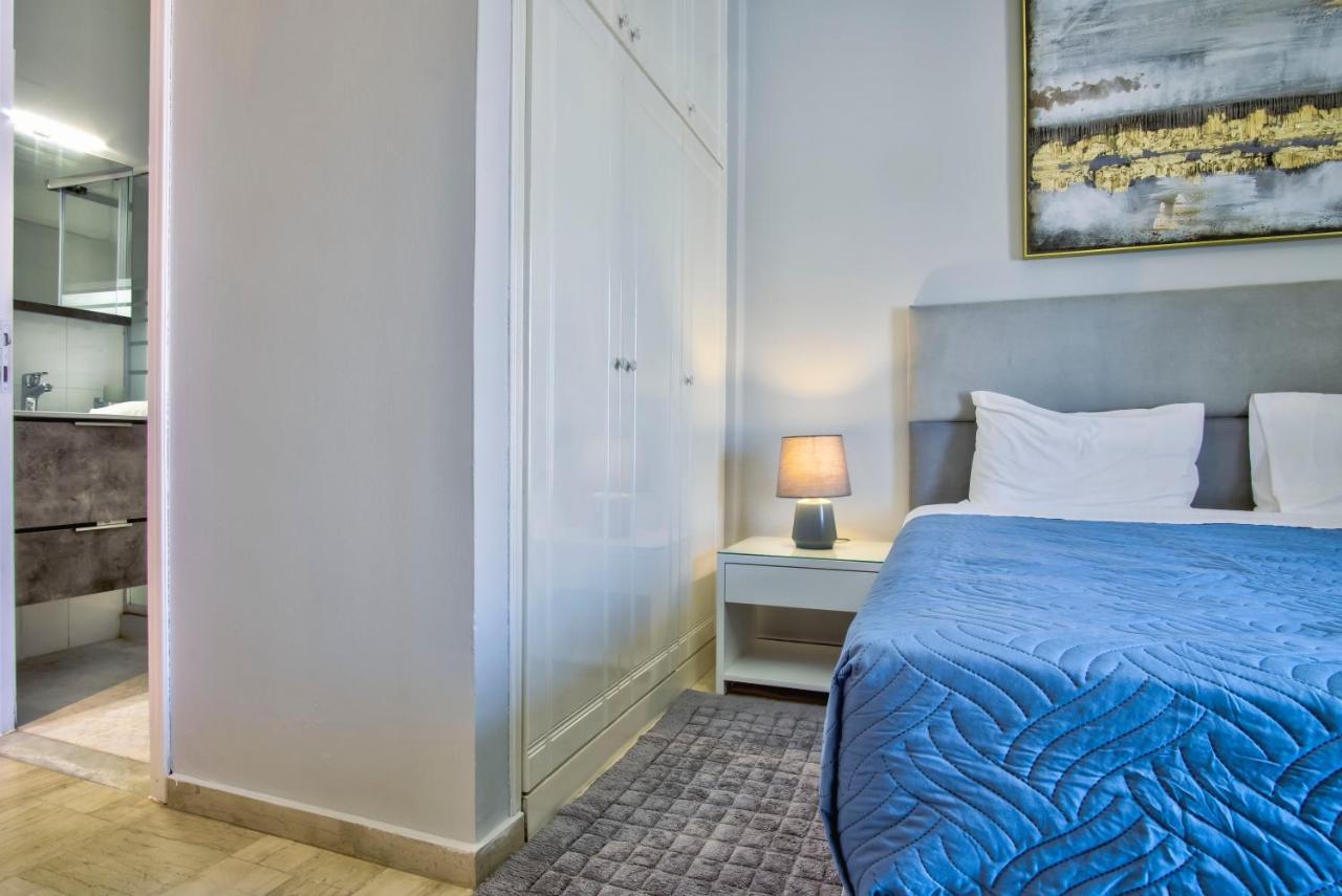 Azure Mare Apartment