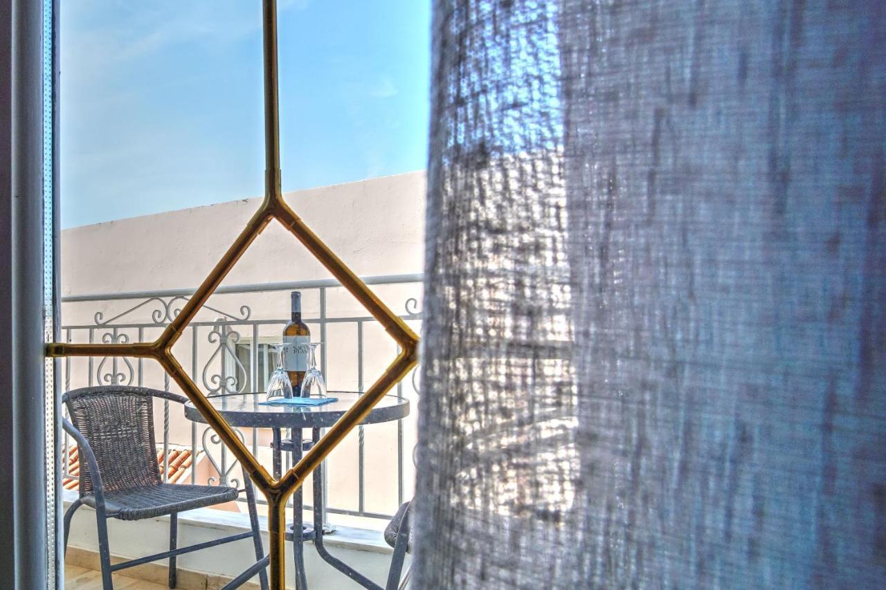 Apartment Azure Mare Agios Georgios Pagon