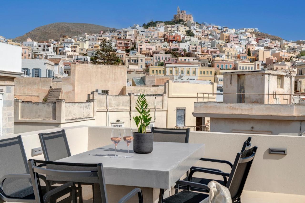 The Heart Of Syra - Your In Ermoupolis *