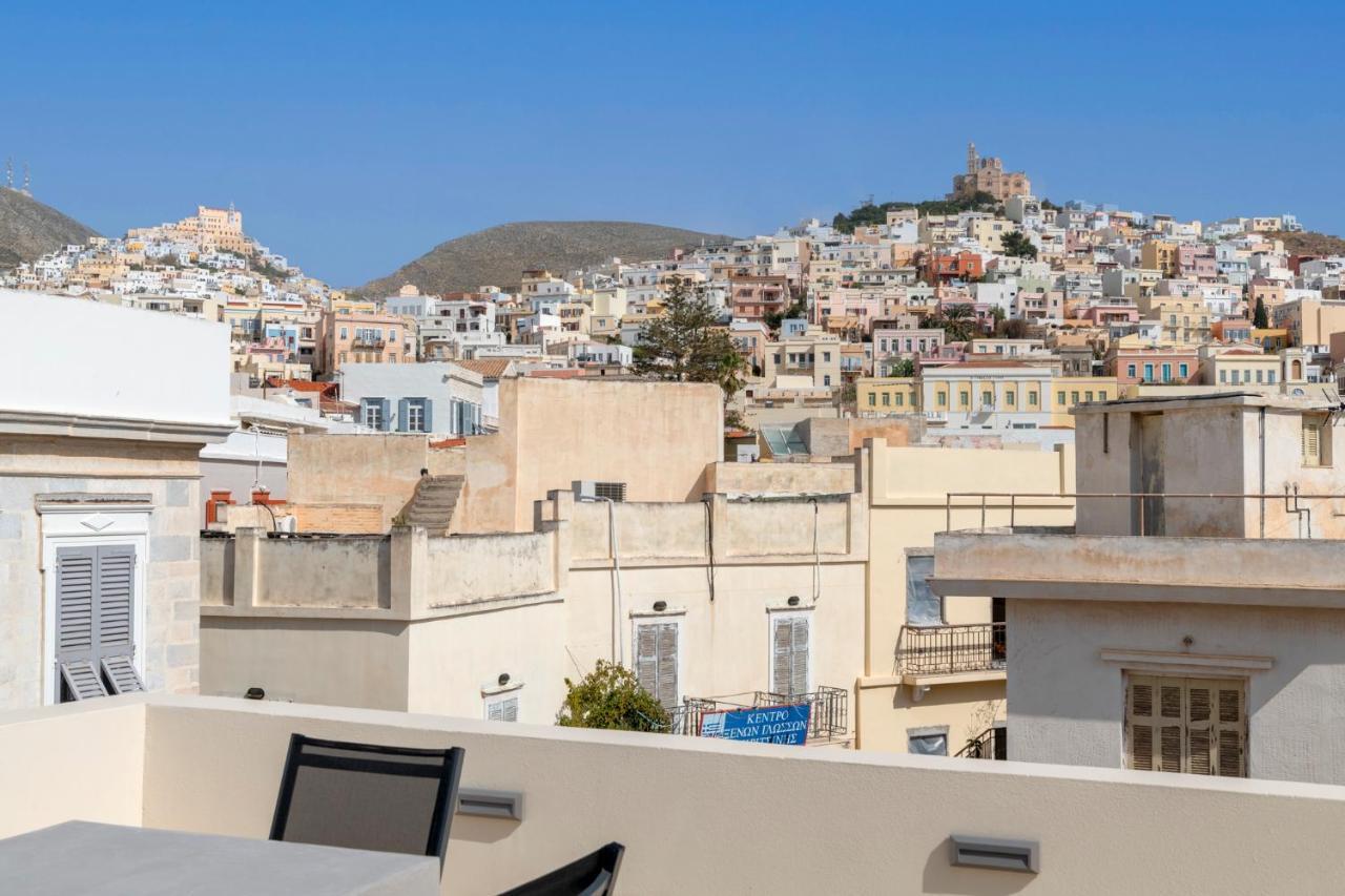 The Heart Of Syra - Your In Ermoupolis *