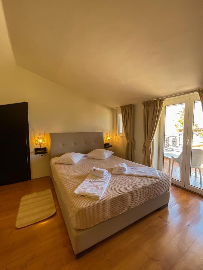 Kalliopi Villa *