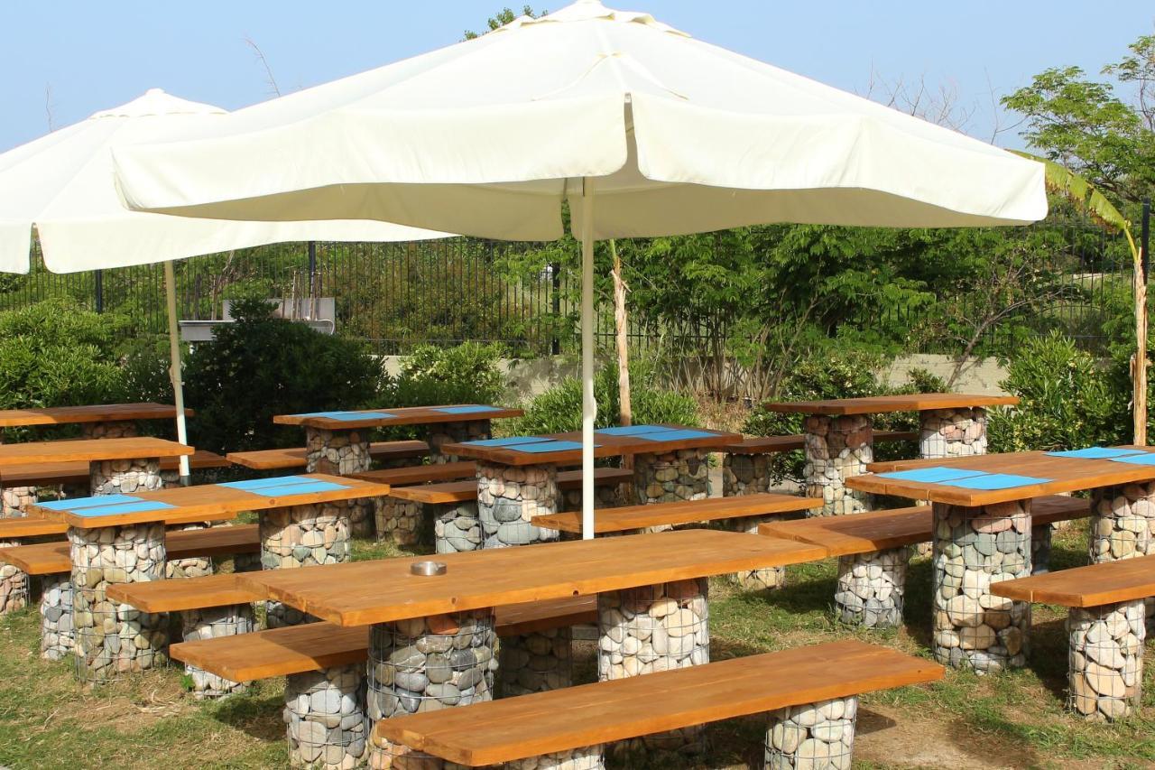 Skion Palace Hotel-bungalows & Boutique Nea Skioni