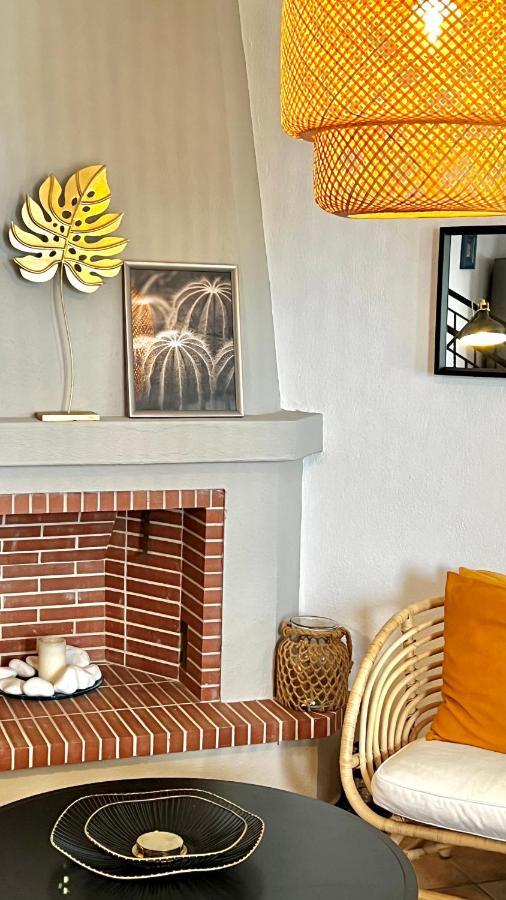 Seafront Maisonette