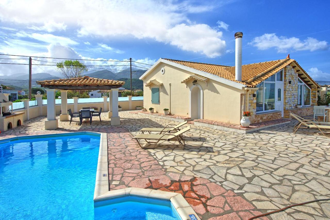 Athanasia - With Private Pool On The By Posarellivillas * Acharavi (Corfu)