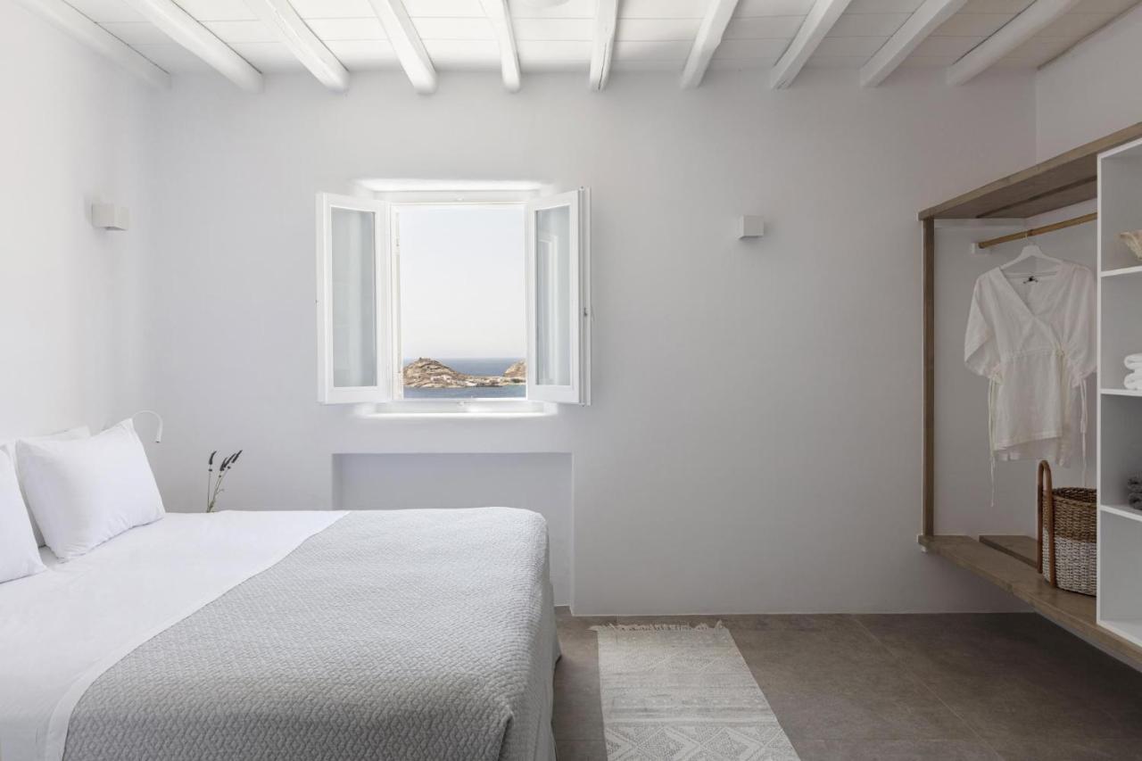 Dream View Villa, 2 Min Walk To The Beach, By Red Windmill Kalafatis