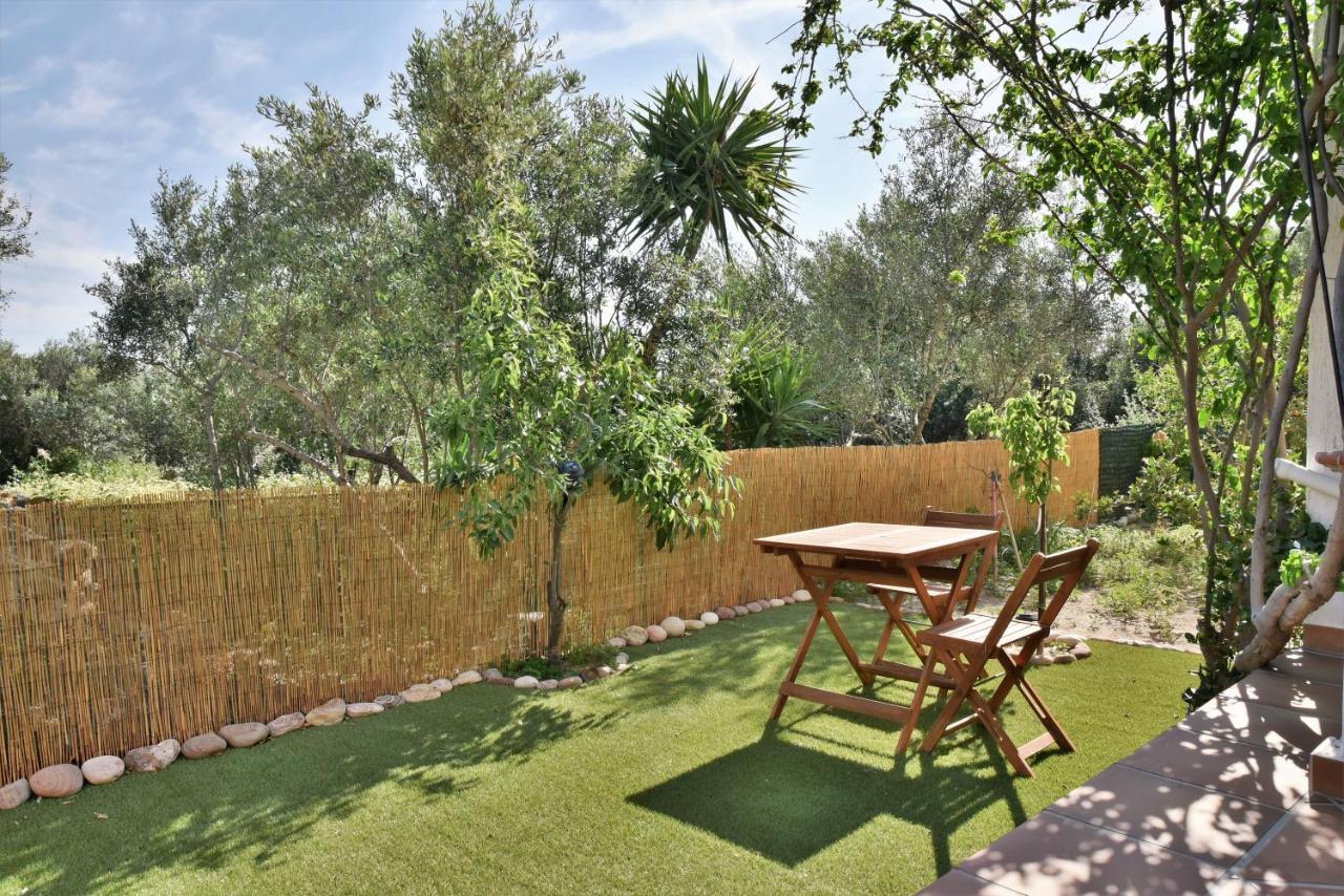 Guest house Avra Milos Zefiria