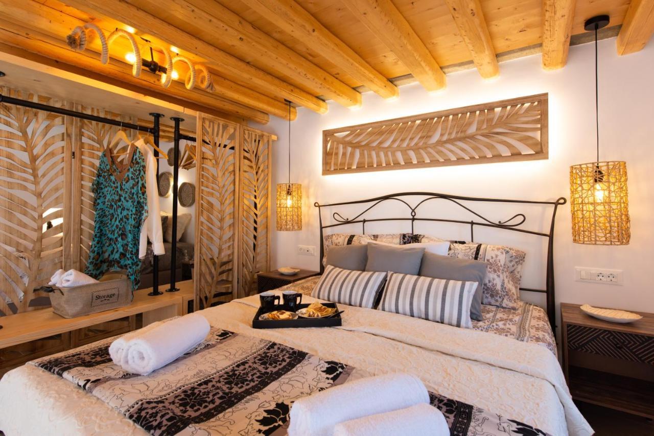 Sunset Coast House - Stone