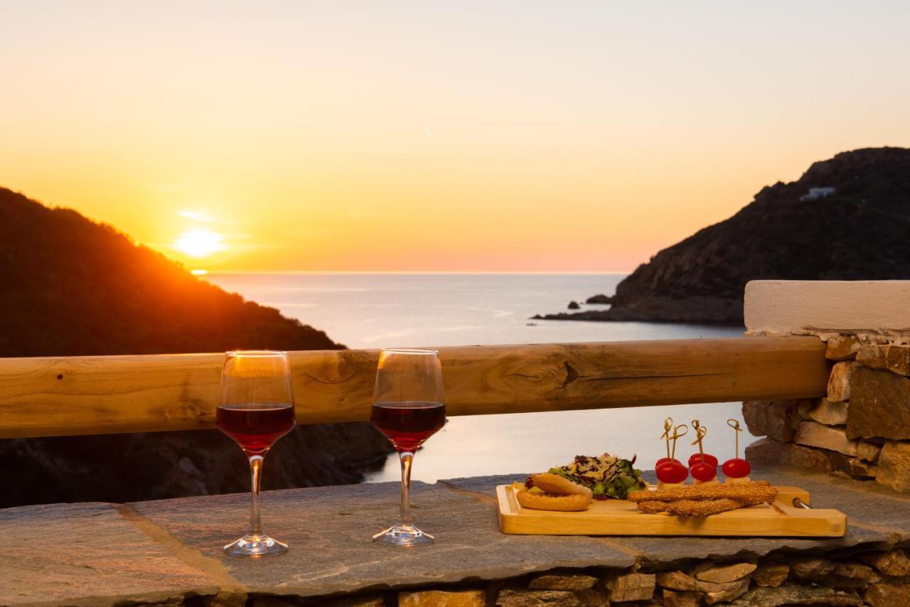 Sunset Coast House - Stone