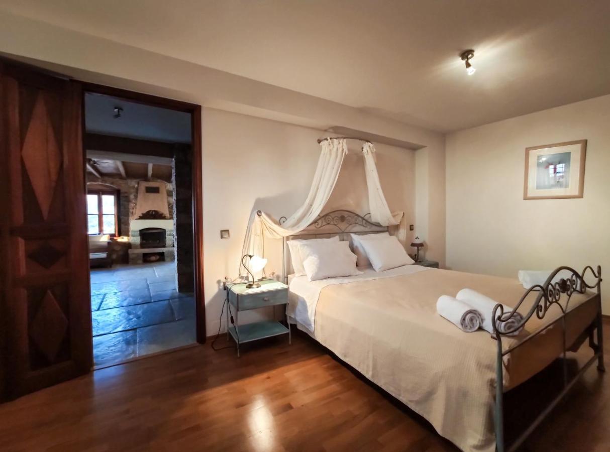 Grande Grotta House * Myrties
