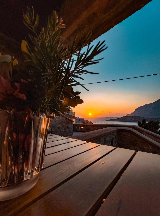 Grande Grotta House