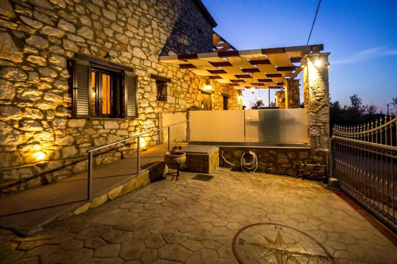 Villa Diamante Amoudi
