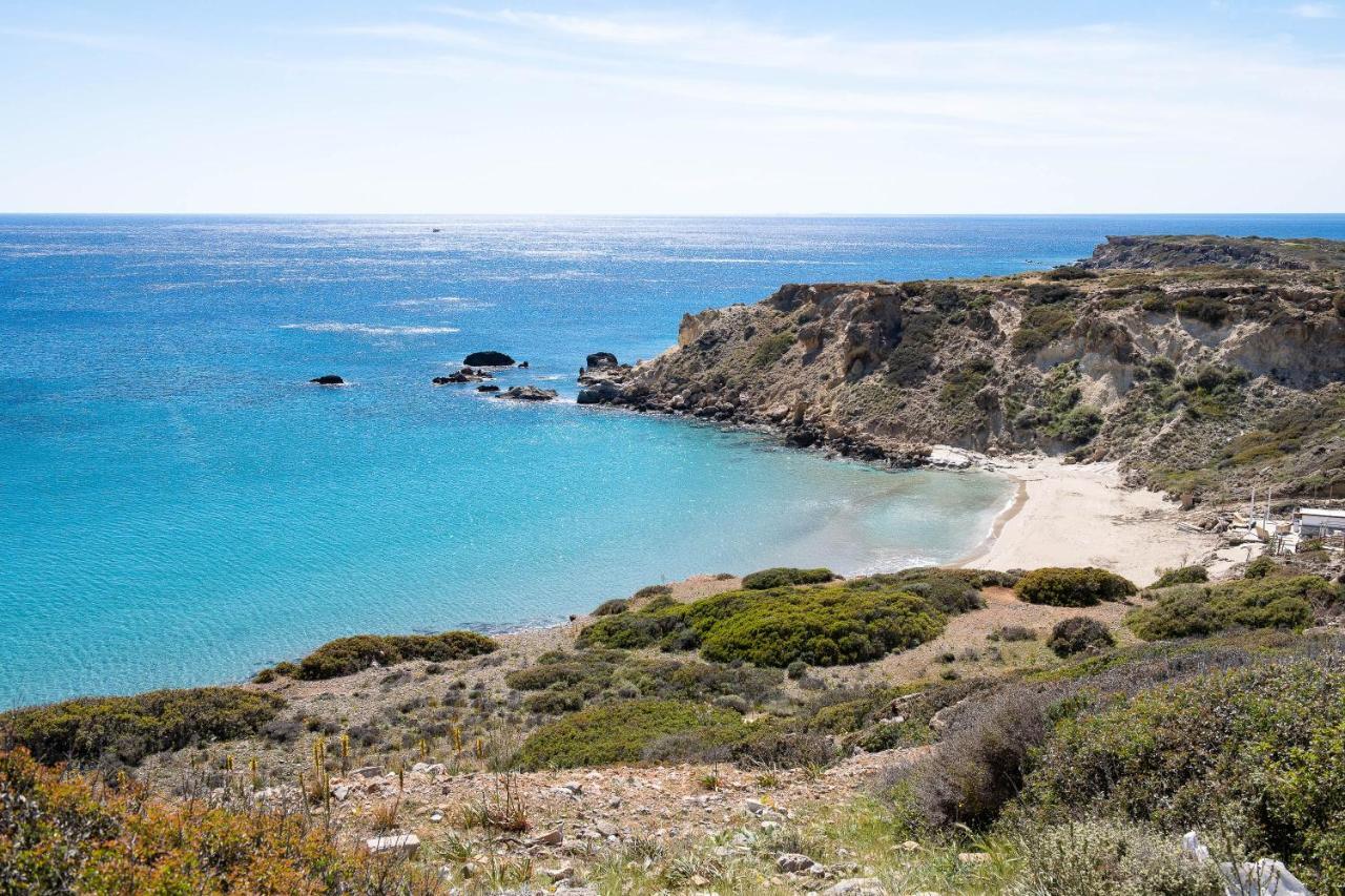 Afroditi Makry Gialos (Crete)