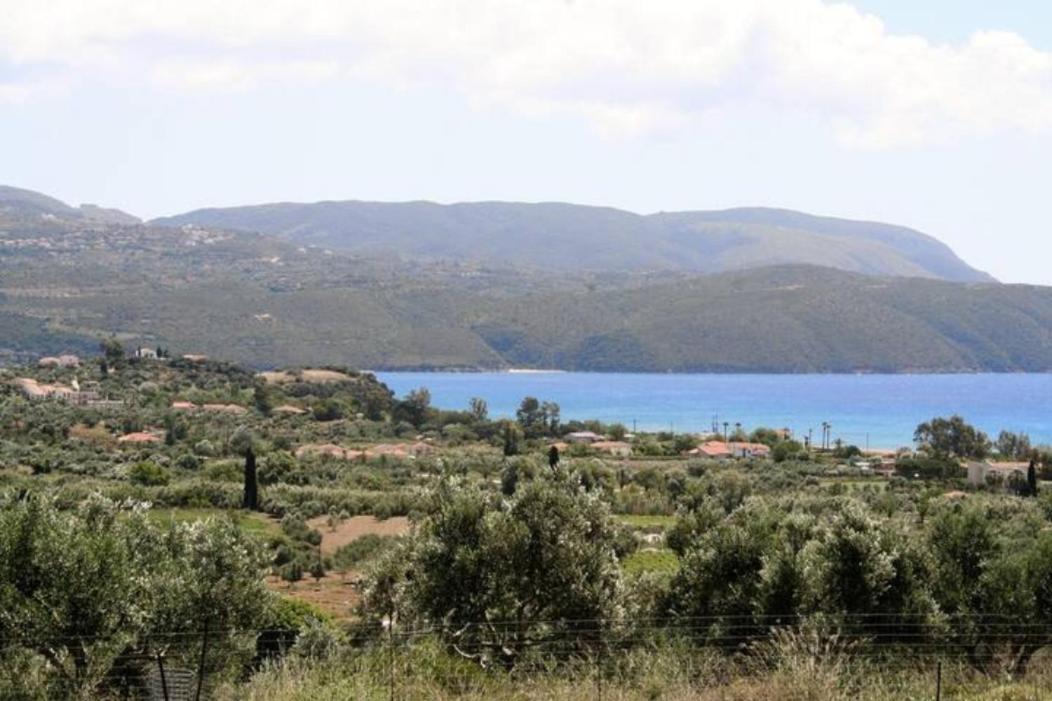Apartment Donatos Finikounta