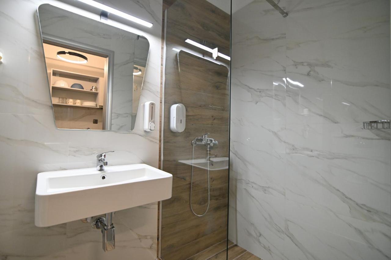 Armonia Luxury Nea Vrasna
