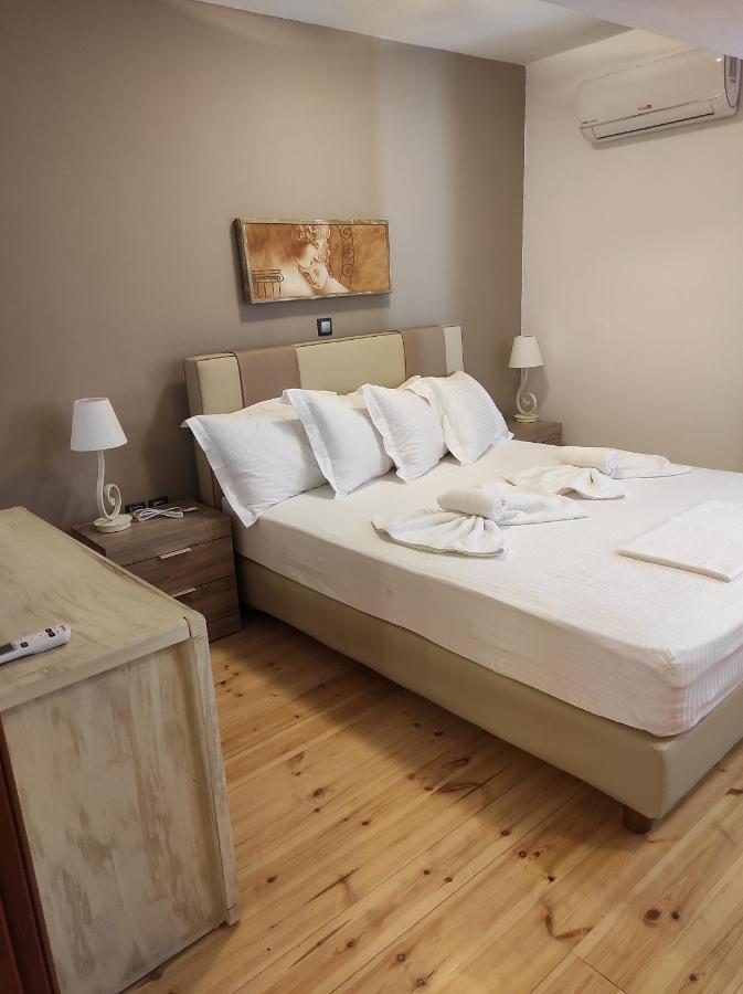 Astradeni Luxury Kratir * Paloi