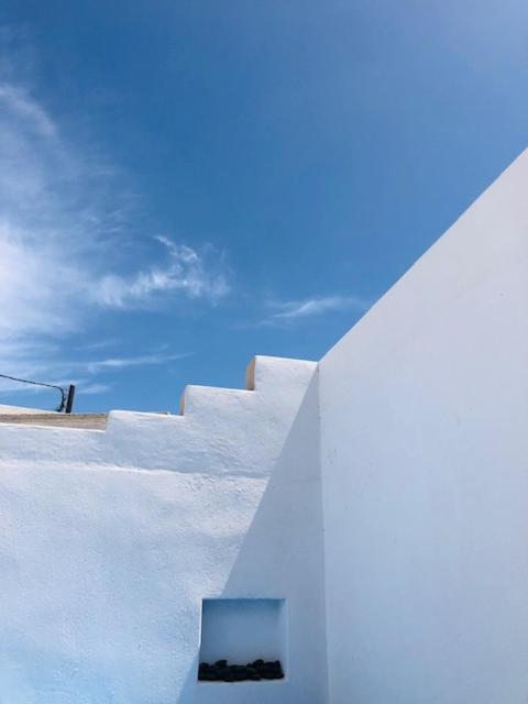 3 Muses * Pyrgos Kallistis