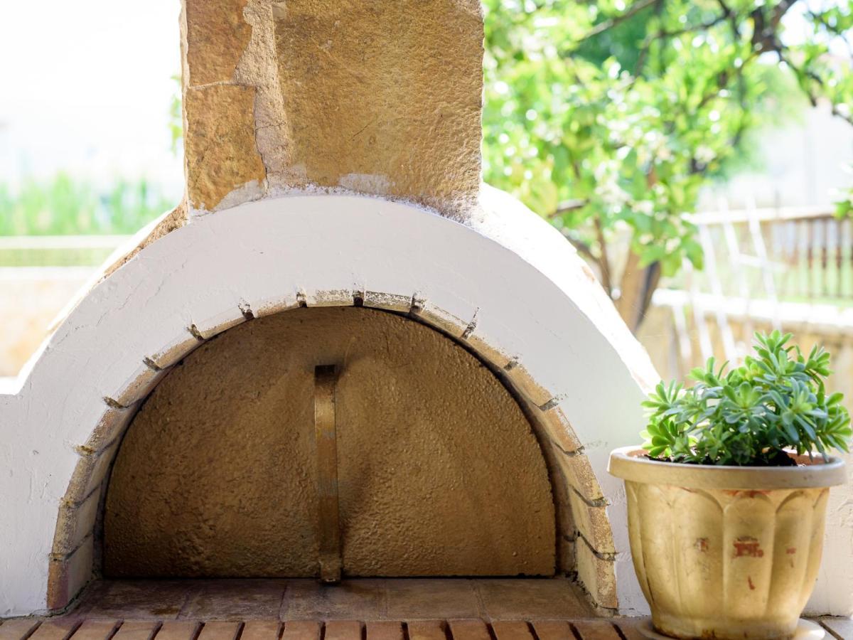 Tagkas Holiday home Plataria
