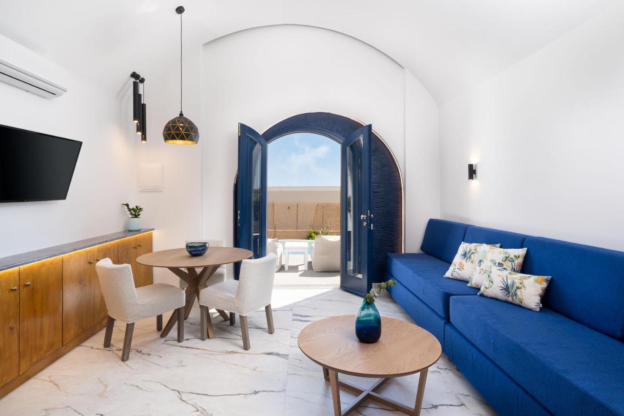 Amera Apartment Fira (Santorini)