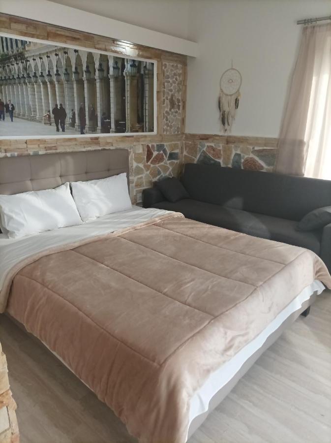 Petrakis Guest house Lefkimmi (Corfu)