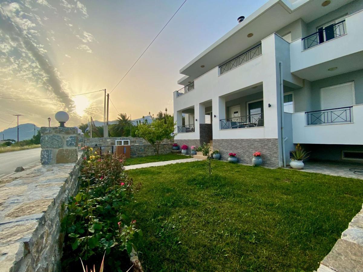Eirini & Manolis Apartment *