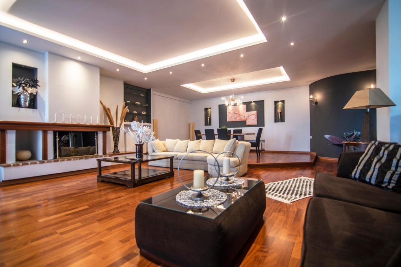 Apartment Akrata's Elegant Luxury