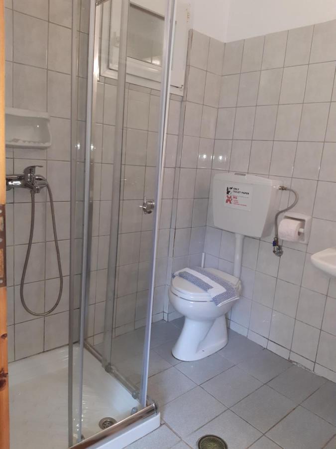 Niki Apartment