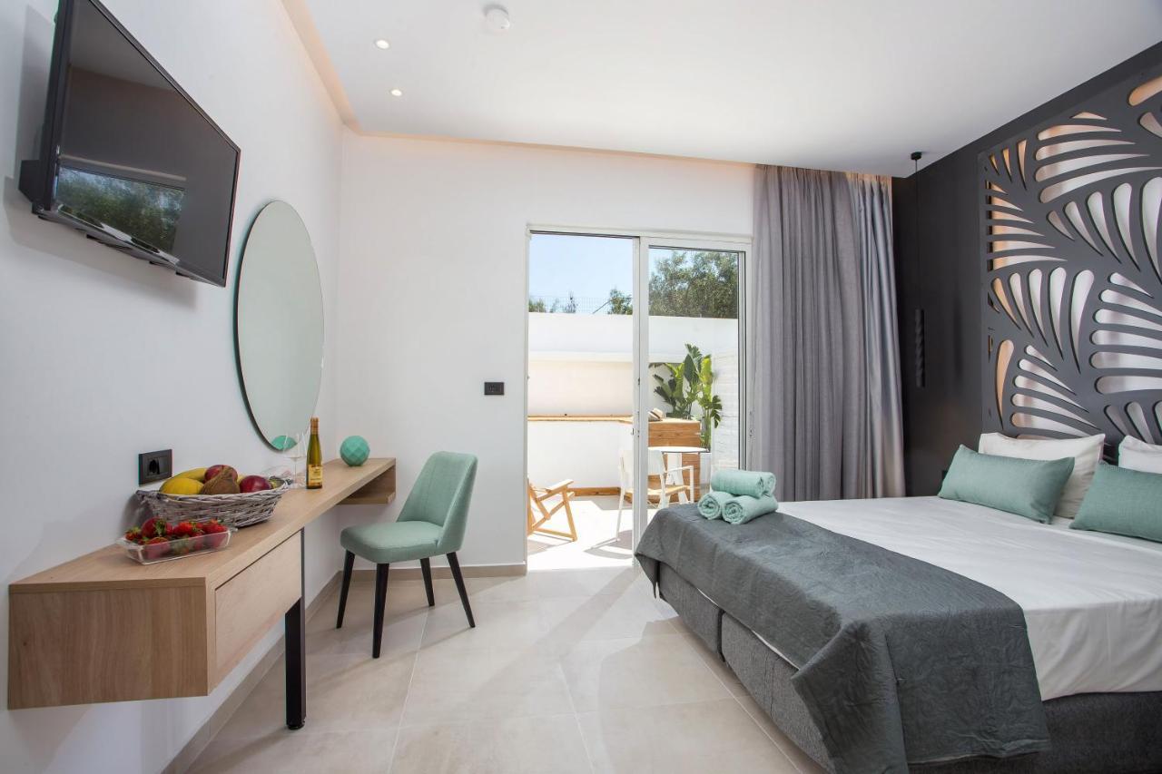 Aparthotel Casastavris - Aparts & Pool Faliraki