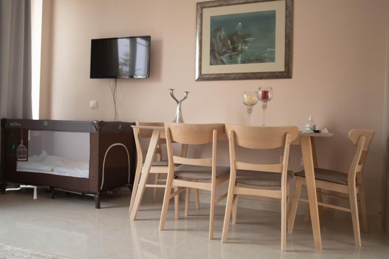 G & K Apartment