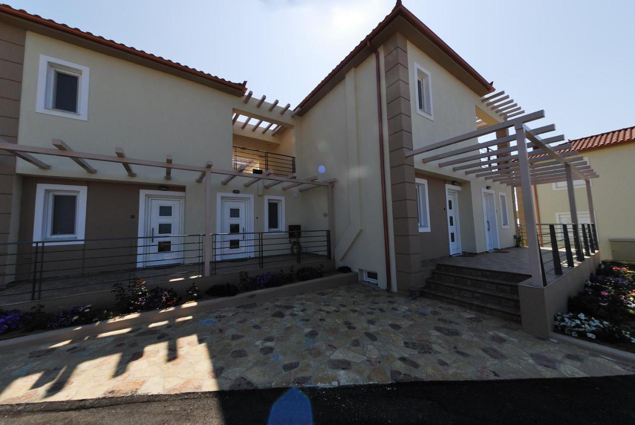 Aparthotel Antonios Village & Arkoudi