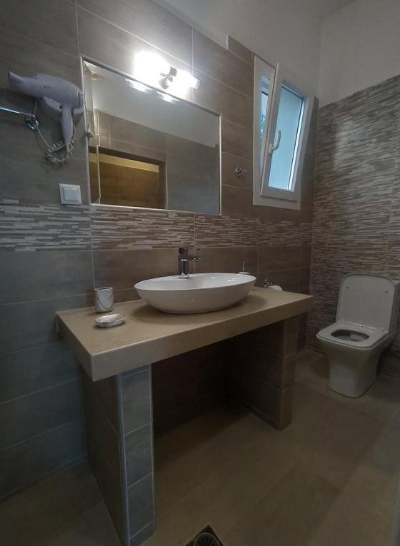 αlexandros Guest house *