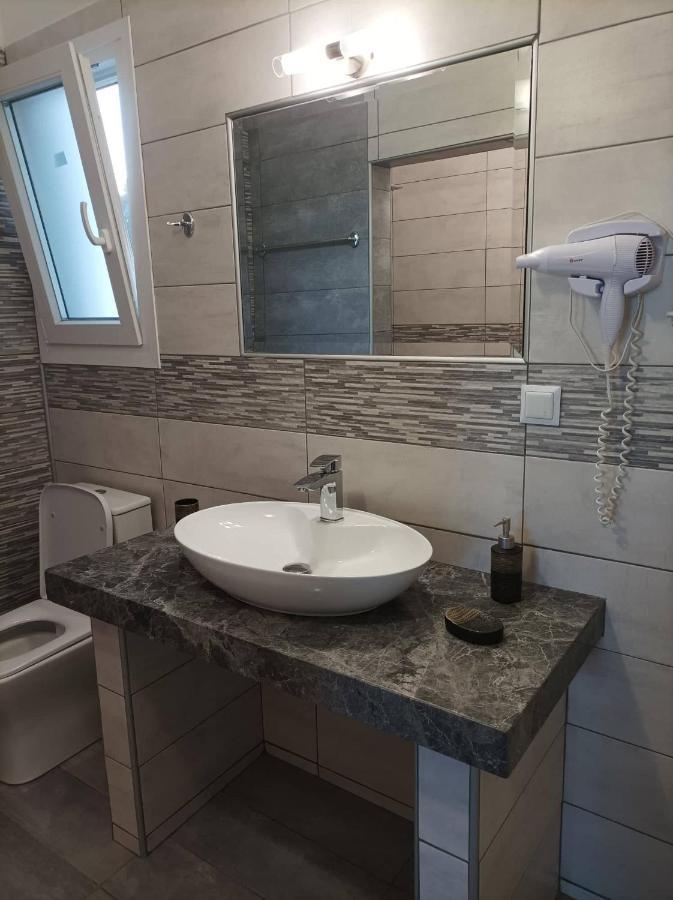 αlexandros Guest house *