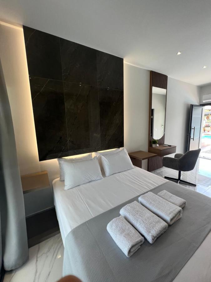 V Luxury Pefkochori