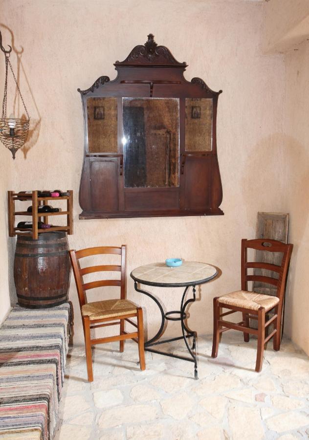 Venetis Luxury Apartments * Kampochora (Chios)