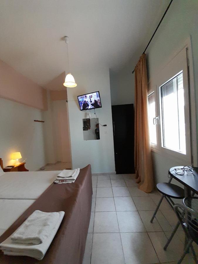 Iliada Guest house *