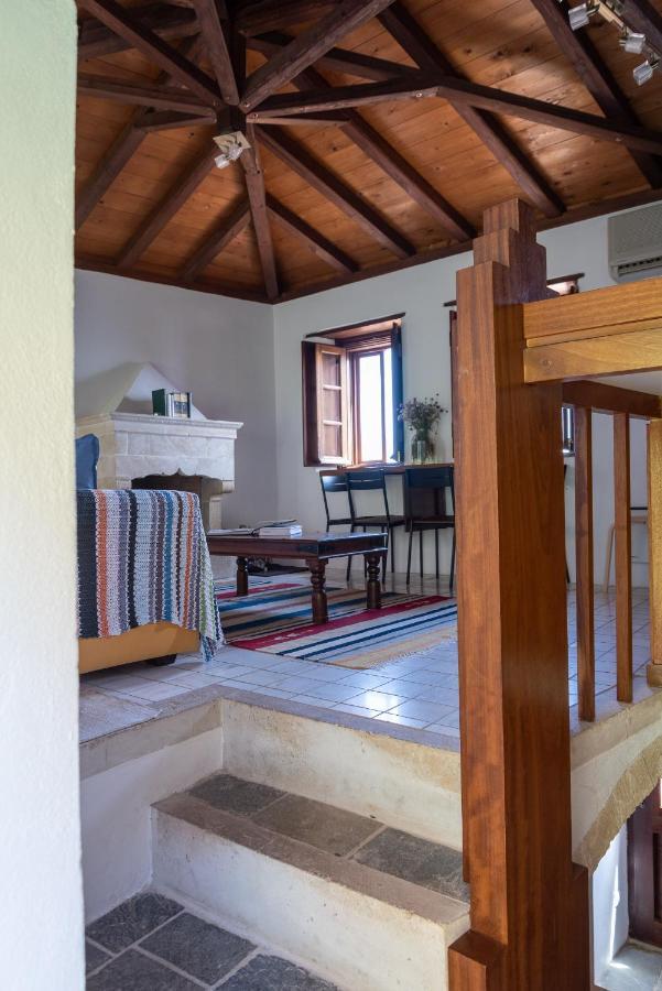 Kyklamino Castlehouse Holiday home *
